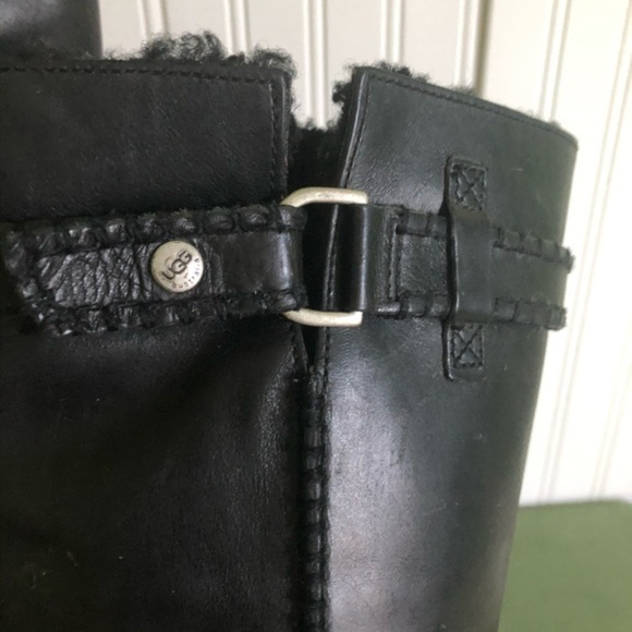 UGG Maxene #1942 Sheepskin Wedge Boots - Picture 6 of 9